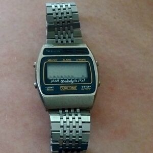 Vintage network dual time melody watch